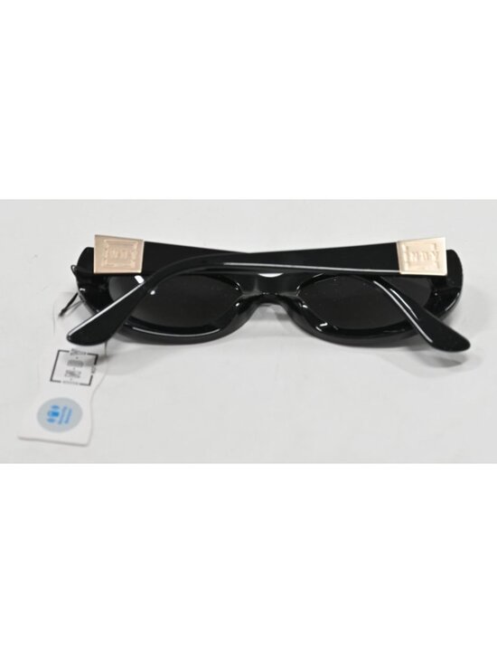 INDY SoHo Oval Sunglasses in Black main image 3